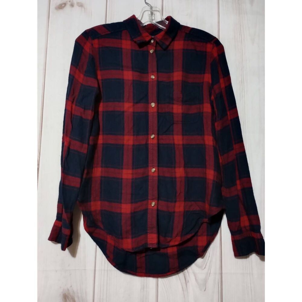 American Eagle Shirt Ladies‎ Extra Small Flannel Button Front Red